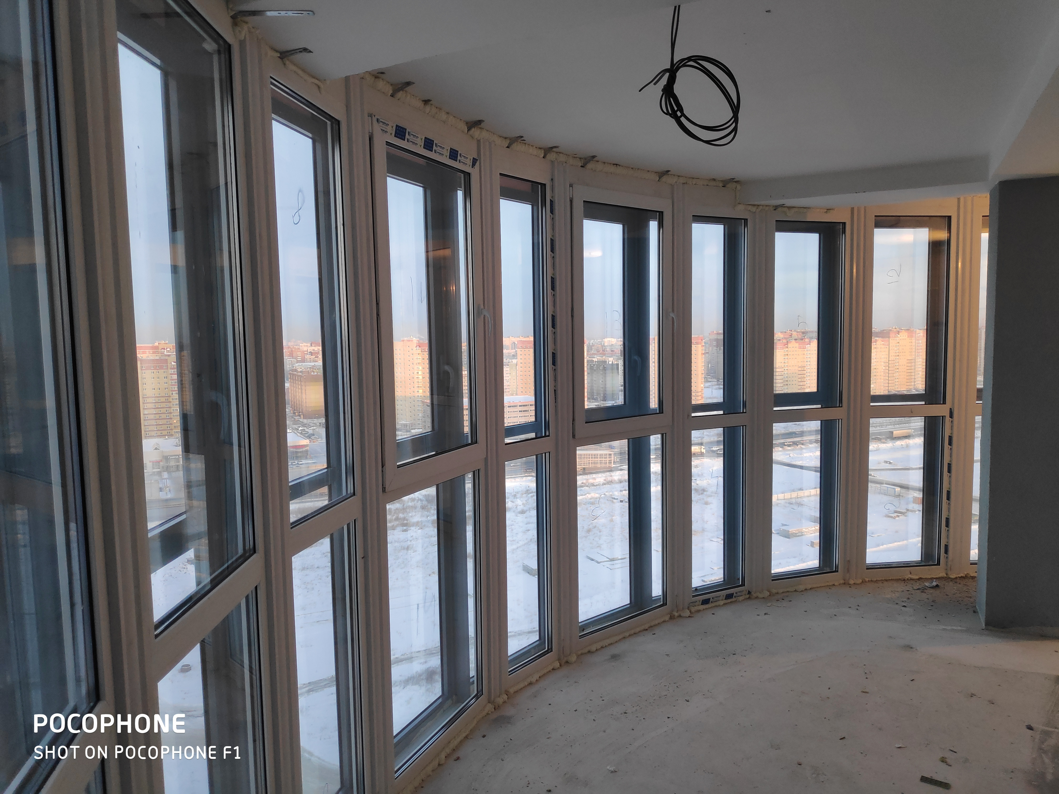 Трехкамерные окна